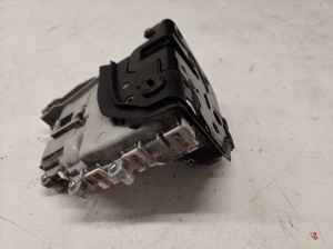 AUDI A4 B8 (2007–2016) Rear side door lock 8K0839015C - 4
