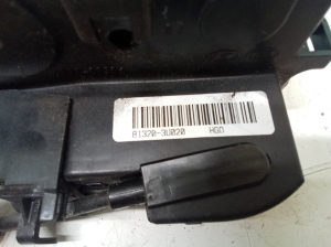 Kia Sportage (2010–2016) Front door lock 813203U020 - 2