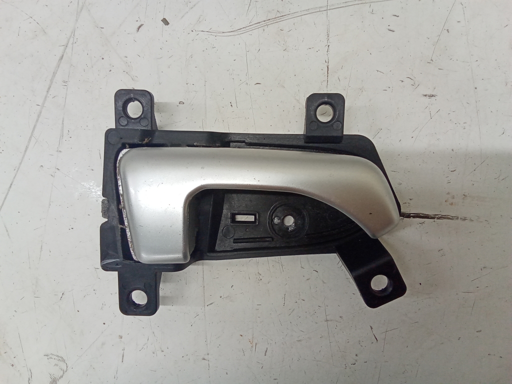 Kia Sportage (2010–2016) Front door inner handle 826203U000 Kia Sportage (2010–2016) Front door inner handle 826203U000