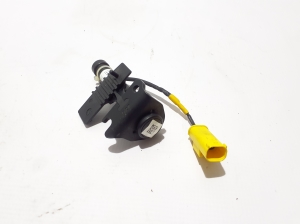 BMW 5 SERIES G31 (2017–2026) Hood impact sensor 7435797 - 2