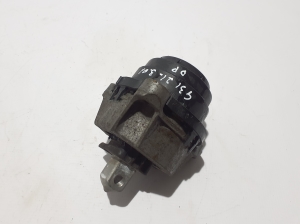 BMW 5 SERIES G31 (2017–2026) Engine mount 6860482 - 3