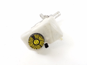 Mini Countryman F60 (2016–2026) Brake master cylinder 6868997 - 3