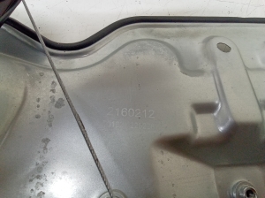 Front door window regulator - 2160212