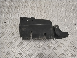   Radiator air deflector  - 921821AA2B 