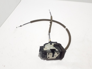 NISSAN Qashqai (2013–2021) Front door lock 805004EA2A - 3
