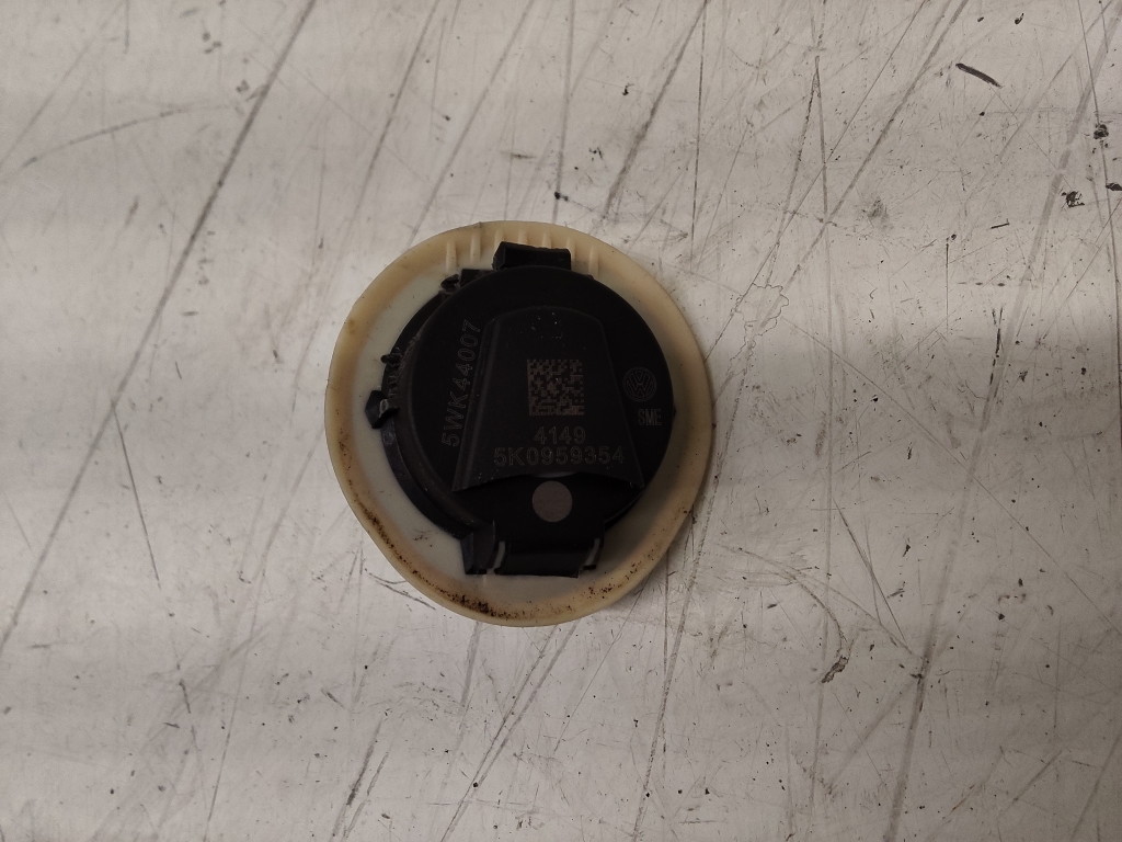 Skoda Yeti (2009–2017) Airbag sensor 5K0959354 Skoda Yeti (2009–2017) Airbag sensor 5K0959354