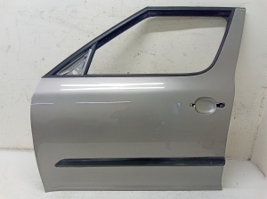Vordere Tür - 5L0831311