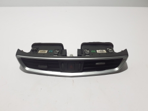   Interior ventilation grilles  - 68750HV50B 