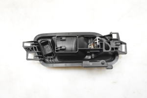 Volkswagen Amarok I (2010–2022) Rear side door interior handle 2H0837113D - 5
