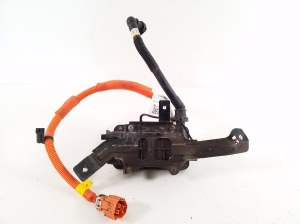 Hyundai Kona II (2023–2026) Engine heater element 375W2HF001 - 4