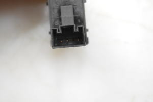 Volkswagen Amarok I (2010–2022) Front door glass switch 7L6959855B - 2