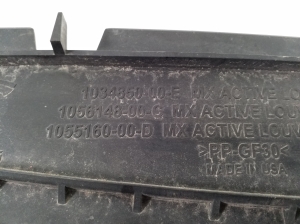 Tesla Model X X (2015–2026) Luftleitblech für den Kühler 103485000E - 2