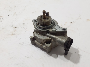 Land Rover Range Rover IV (2012–2026) Vaakumpump FX232A451AB - 2