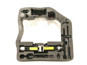 AUDI A4 B8 (2007–2016) Jack 8K0011031K - 7