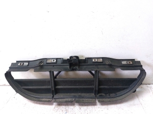 Radiator air deflector - 51747186776