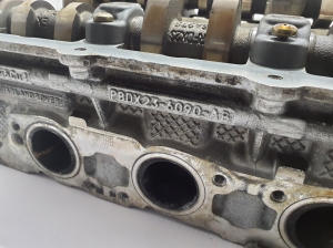 Land Rover Range Rover IV (2012–2026) Cylinder head PBDX236090AB - 4