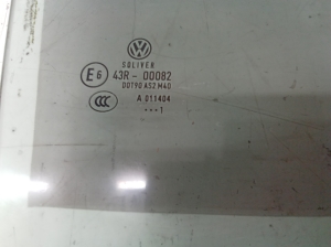 Volkswagen Passat B7 (2010–2014) Aizmugurējo sānu durvju stikls 43R00082 - 2