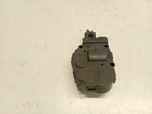 AUDI A4 B8 (2007–2016) Heater flap actuator 412650750 - 2