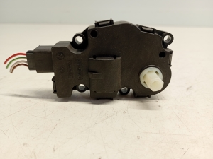 AUDI A4 B8 (2007–2016) Heater flap actuator 412650750 - 2