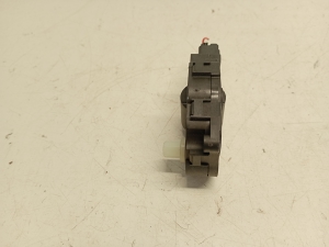 AUDI A4 B8 (2007–2016) Heater flap actuator 412650750 - 4