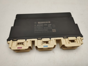 Priekšējā sēdekļa vadības bloks - A2059007727