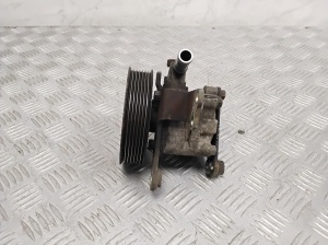 NISSAN Murano Z51 (2007–2015) Power steering pump - 2