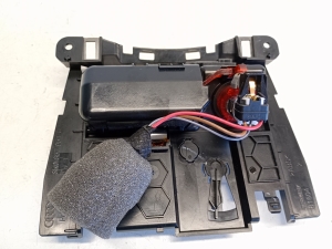 AUDI A4 B8 (2007–2016) Front ashtray 8K0857951C - 2