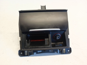 AUDI A4 B8 (2007–2016) Front ashtray 8K0857951C - 3