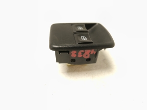 Opel Vivaro B (2014–2019) Front door glass switch 254117915R - 2