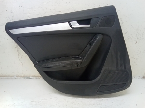 Aizmugurējo sānu durvju apšuvums - 8T8867305