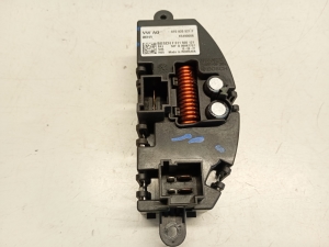 AUDI A4 B8 (2007–2016) Gebläsewiderstand 8T0820521F - 3