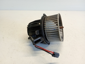AUDI A4 B8 (2007–2016) Heater blower motor X6813005 - 5