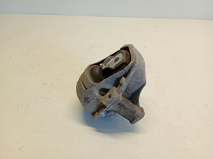 AUDI A4 B8 (2007–2016) Motorlager 8R0199381 - 2