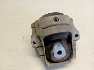 AUDI A4 B8 (2007–2016) Motorlager 8R0199381 - 6