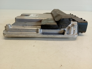 AUDI A4 B8 (2007–2016) Engine control unit 04L906021BQ - 2