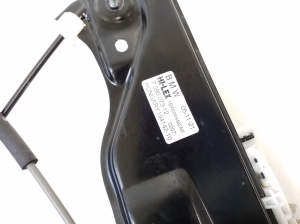 Mini Countryman F60 (2016–2026) Priekšējo durvju logu pacēlājs un tā daļas 7390073 - 2