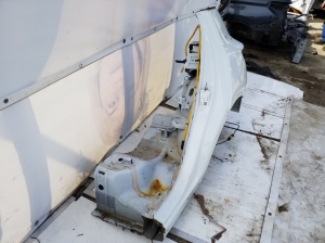 VOLVO XC40 (2017–2026) Rear wing - 3