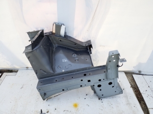 Front outrigger