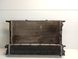 AUDI A4 B8 (2007–2016) Radiaatorite komplekt ja selle osad 8K0121251L - 4