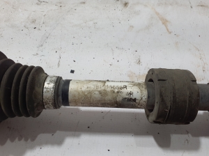 NISSAN Qashqai (2013–2021) Front drive shaft and its parts 391015656R - 2