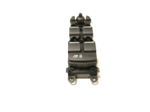 Land Rover Discovery Sport (2014–2026) Front door glass switch FK7214540AC - 4