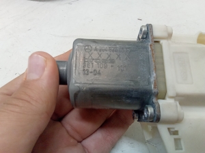 Mercedes Benz C-Class 204 (2007–2014) Hinterer Seitentür-Fensterhebermotor A2048200542 - 3