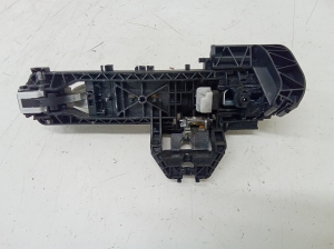 Mercedes Benz C-Class 204 (2007–2014) Rear side door exterior handle A2047601634 - 3