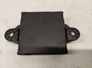 Mercedes Benz C-Class 204 (2007–2014) Rear side door control unit A2129004414 - 2