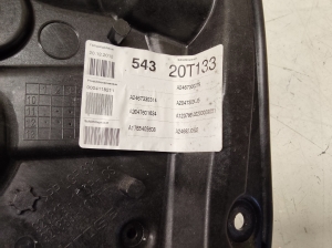 Mercedes Benz B-Class 246 (2011–2017) Aizmugurējo durvju logu pacēlājs A2467330314 - 3