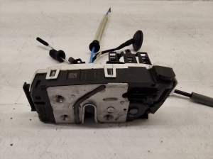 Mercedes Benz B-Class 246 (2011–2017) Rear side door lock A2047303635 - 4