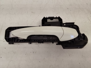 Rear side door exterior handle - A2047601634