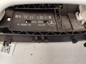 Mercedes Benz B-Class 246 (2011–2017) Rear side door exterior handle A2047601634 - 3