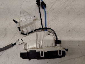 Mercedes Benz E-Class W212 (2009–2015) Türschloss hinten A0997300535 - 4