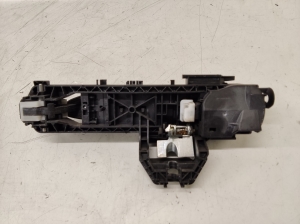 Mercedes Benz E-Class W212 (2009–2015) Vorderer Außentürgriff A2047602234 - 2